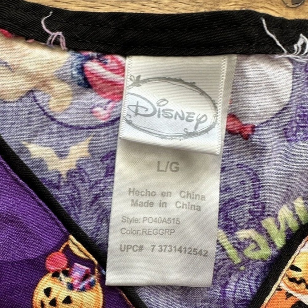 Disney Winnie the Pooh and Friends Halloween Happy Haunting 2 pocket Tie-back Sc - Picture 5 of 8